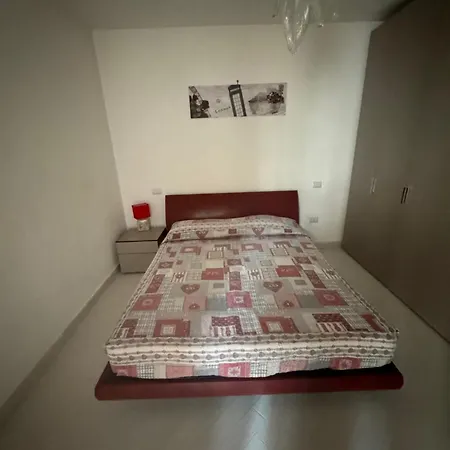 Red House אלגהרו